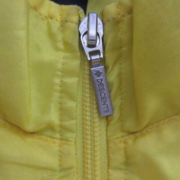 Descente Windbreaker Jacket Sz Medium Zip Up Cycling Skiing Shell Ripstop Yellow - Picture 10 of 10